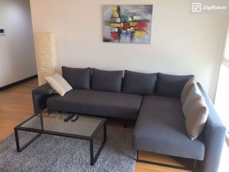 1 Bedroom Condominium Unit For Rent in One Serendra02