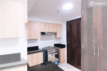 3 Bedroom Condominium Unit For Rent in Verve Residences02