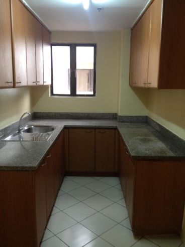 Orchard Road Condominium Eastwood City 2 bedroom condo for lease Cyber03