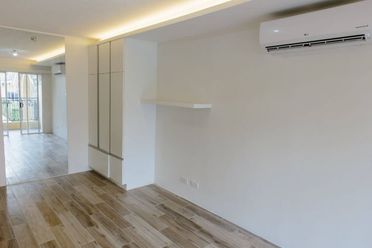 Fully Finished 2 Bedroom Condominium for Rent02