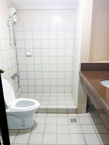 "For Rent 3 Bedroom, Furnished DMCI Condo Unit"04