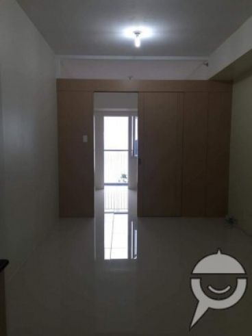 1 BR Condo In Tagaytay near Skyranch Fora Serin Ayalamall Taal Vista04