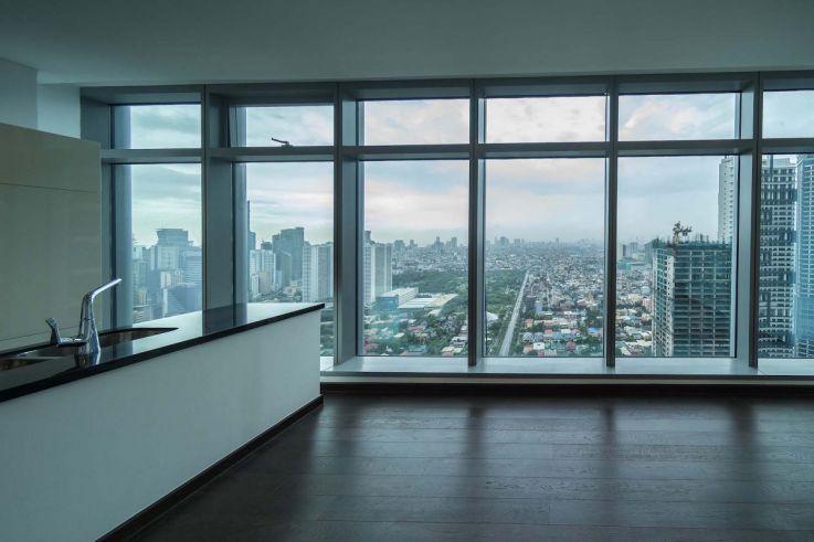 High-end Condominium For Rent in Trump Tower Manila01