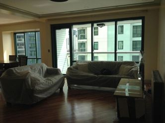 "Amorsolo East: 2BR for Lease, 156 sqm, Furnished, 1 parking"02