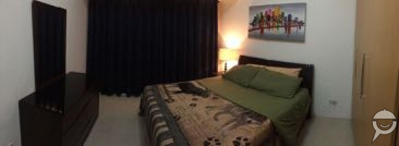 Clean and Cozy Condo at BSA Twin Towers04