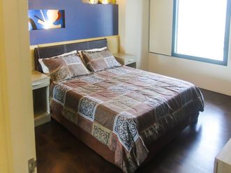 "For Rent: Arya Residences, 1 Bedroom, Furnished w Parking, 65sqm, BGC"02