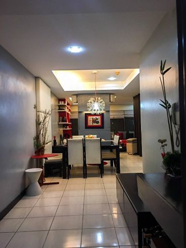 2BR Condo for Rent in Manhattan Square Salcedo Village Makati RH1900304