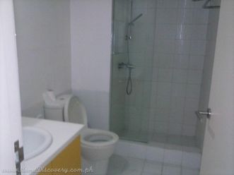 3Br Condo (Alexandra Condominium)02