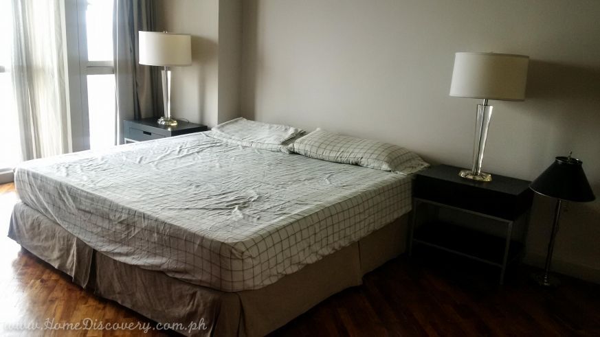 "2Br Condo (The Manansala, Rockwell)"03