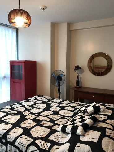 Two Bedroom Unit for Rent in One Uptown Residence Fort Bonifacio Tagui03