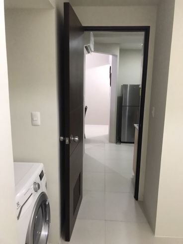 Two Bedroom For Rent in Uptown Ritz Fort Bonifacio BGC Taguig03