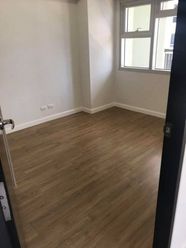 FOR RENT 1BR unit with balcony in One Maridien02