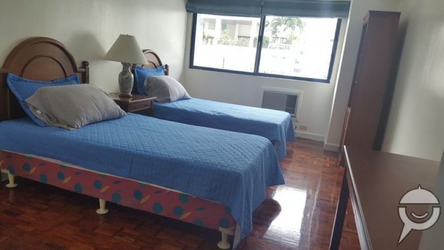 GRAND TOWER 2 Bedroom Unit Rent with balcony04