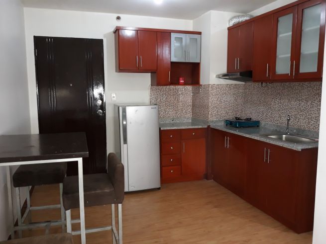 Fully furnished studio type condo04
