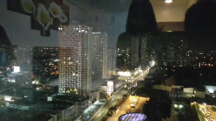 Fully Furnished Studio Unit at St. Francis Shangri La Place Mandaluyon02