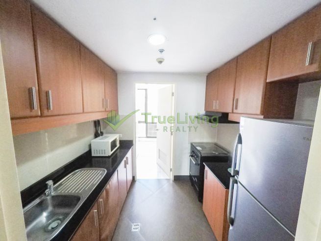 "Modern Fully Furnished 2-Bedroom condo unit for rent in Bellagio 3, BG"03