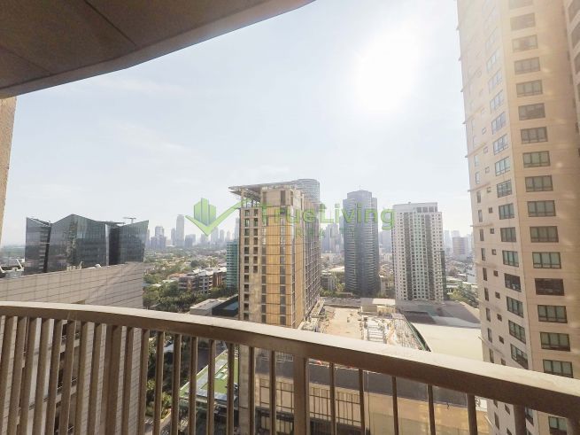"Fully furnished 2-Bedroom unit in Joya Lofts &amp; Towers, Rockwell, M"04