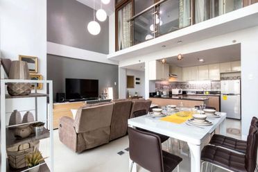 Condo for Rent Eastwood cloverphsuites Loft Quezon City daily weekly m02