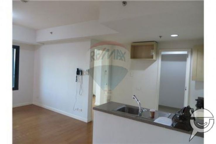 "Condo/Apartment