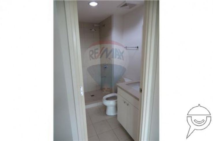 "Condo/Apartment - For Rent/Lease - Makati City, Metro Manila, NCR"04