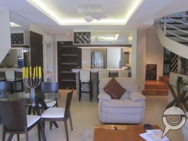 3 Bedroom Condominium With Common Swimming Pool For Rent04