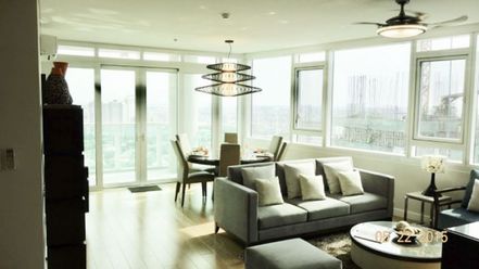 2 bedroom luxuriously furnished in Park Terraces corner unit in Makati02