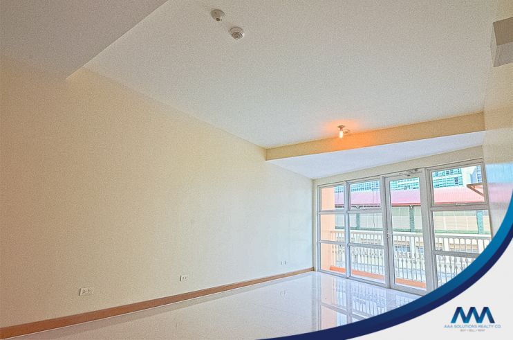 2 Bedroom corner unit in Mckinley Hill The Venice Fort Bonifacio03