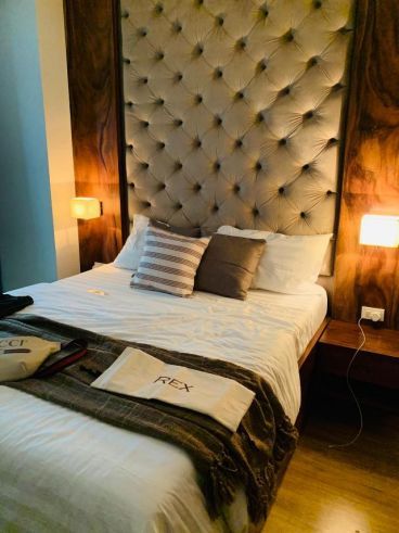 For Rent  One Bedroom @ Two Serendra BGC03