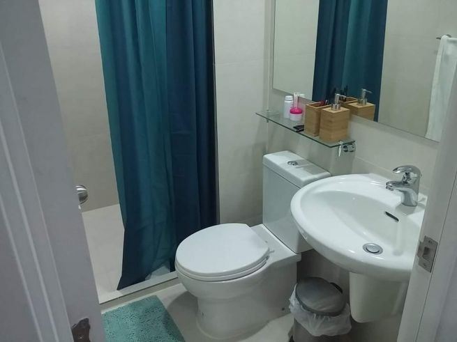 Long Term Rent 1BR Condo in Acqua Private Residences03