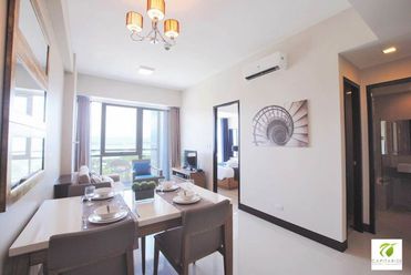 1 Bedroom unit for RENT in 8 Newtown Boulevard Cebu02