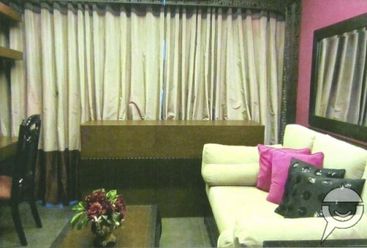 1 BR fully furnished Eastwood Parkview condominium with parking02