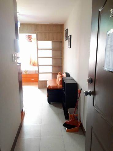1 bedroom fully furnished for rent in Ridgeood Towers Taguig City03