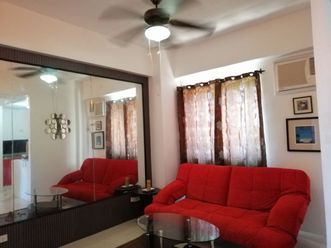 "Studio Condo for Rent in Mabolo, Cebu City"02