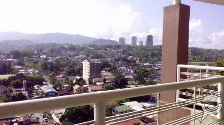 one bedroom condo for rent in lahug near IT Park 13K03