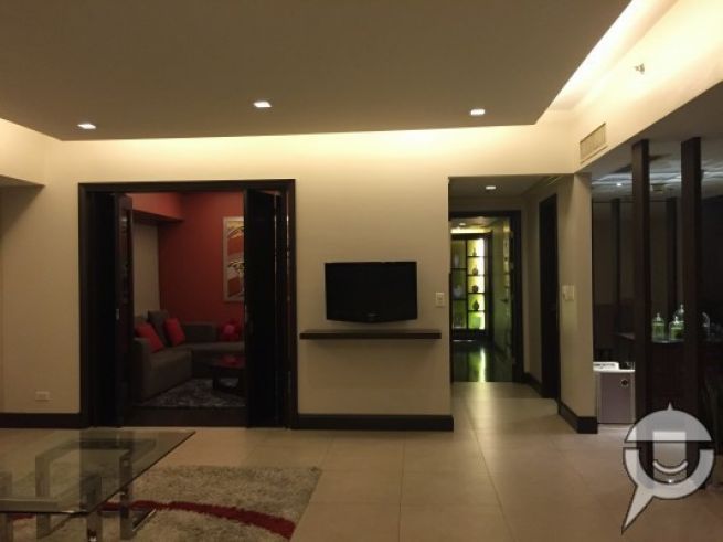 Condo for Rent at Hidalgo Place Rockwell Center Makati04