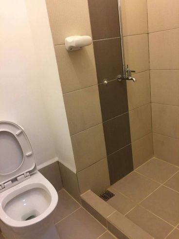 Fully Furnished One Bedroom Condo with Balcony Facing Amenities03