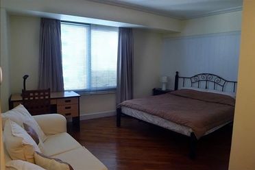 FOR RENT - Large Beautiful Fully Furnished 1 Bedroom in Rockwell02