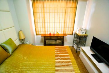 One bedroom unit in Greenbelt Parkplace for rent02