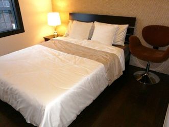 "For Rent: Arya Residences, 2 Bedroom, Furnished w Parking, 104sqm, BGC"02