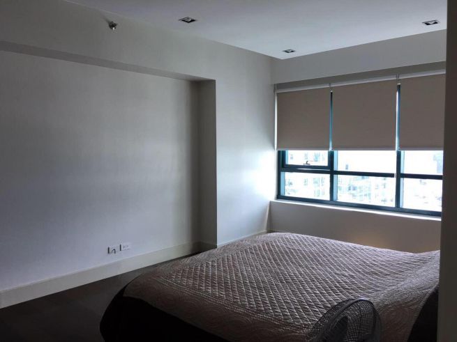 2 Bedroom for Lease in Edades Rockwell Makati03