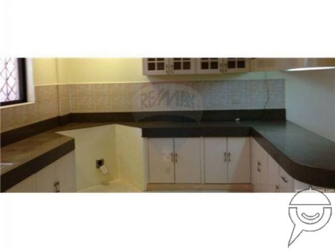 "Detached - For Rent/Lease - Makati City, Metro Manila, NCR"04