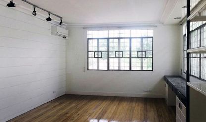 5 Bedroom Well-Maintained House and Lot for Rent in Dasmarinas Village02