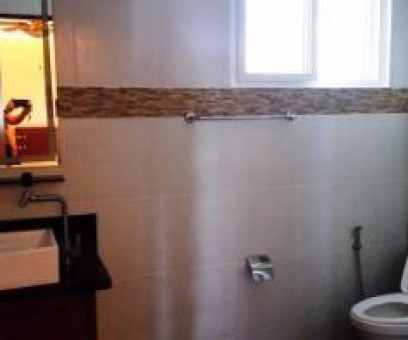Modern House with 4 bedrooms for rent - Near SM Clark03