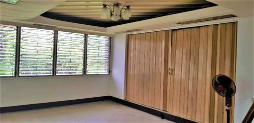 Commercial House and Lot for Rent in Las Pinas City near Pasay City02