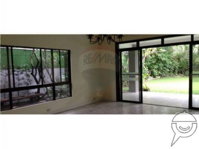 "Detached - For Rent/Lease - Makati City, Metro Manila, NCR"04