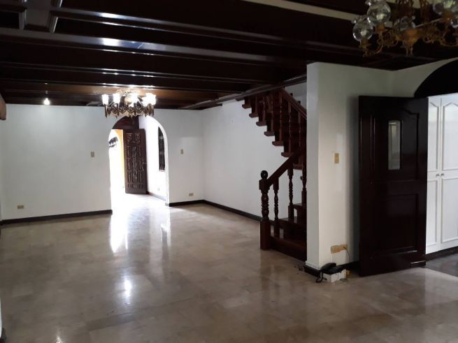 4br for rent or for sale in Valle Verde 2 Pasig City04
