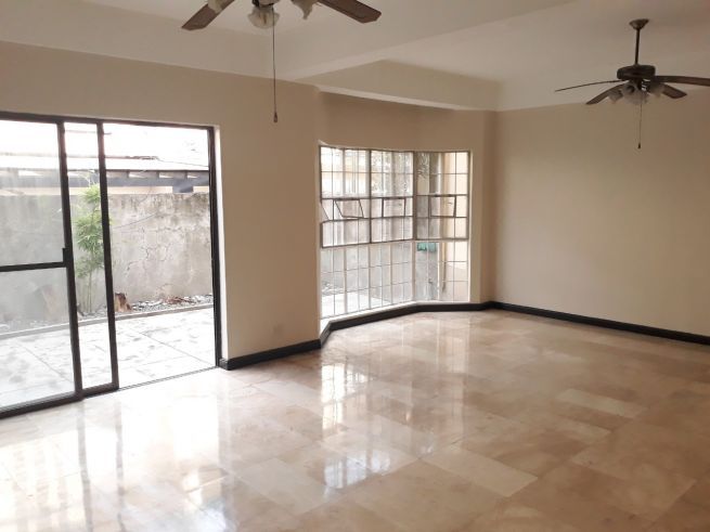 3br plus attic for rent in Casa Verde Pasig City04