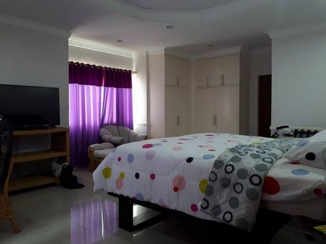 6BR Furnished House &amp; Lot For Rent in Angeles City03