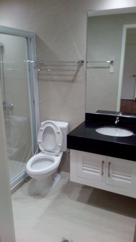 "4 Bedroom House for Rent in Dasmarinas Village, Makati City"03