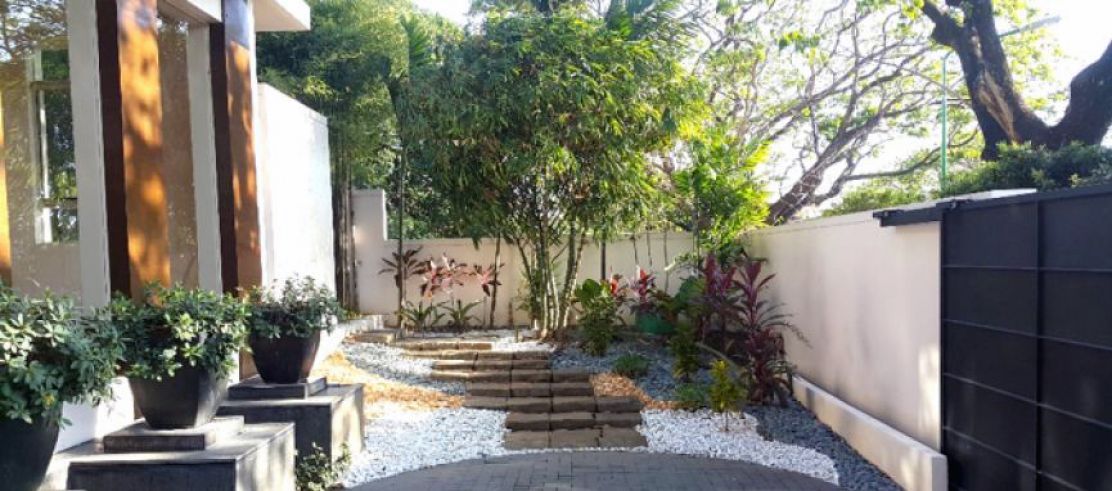 "Enormous 5 Bedroom House and Lot for Rent in Dasmarinas Village, Makat"04
